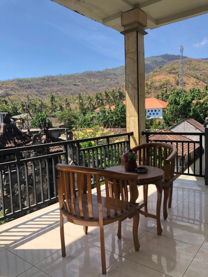 Tira Amed Homestay Экстерьер фото
