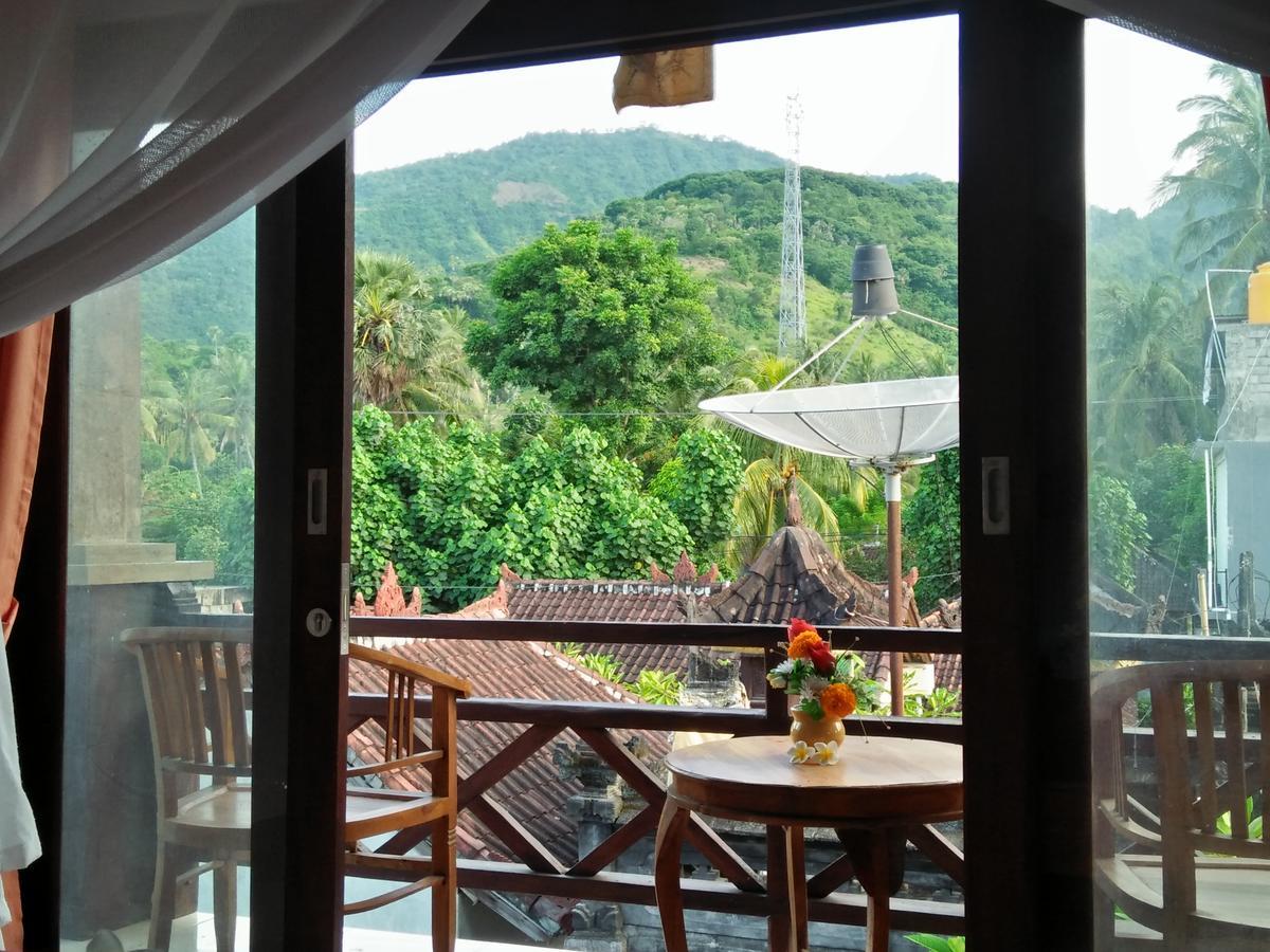 Tira Amed Homestay Экстерьер фото