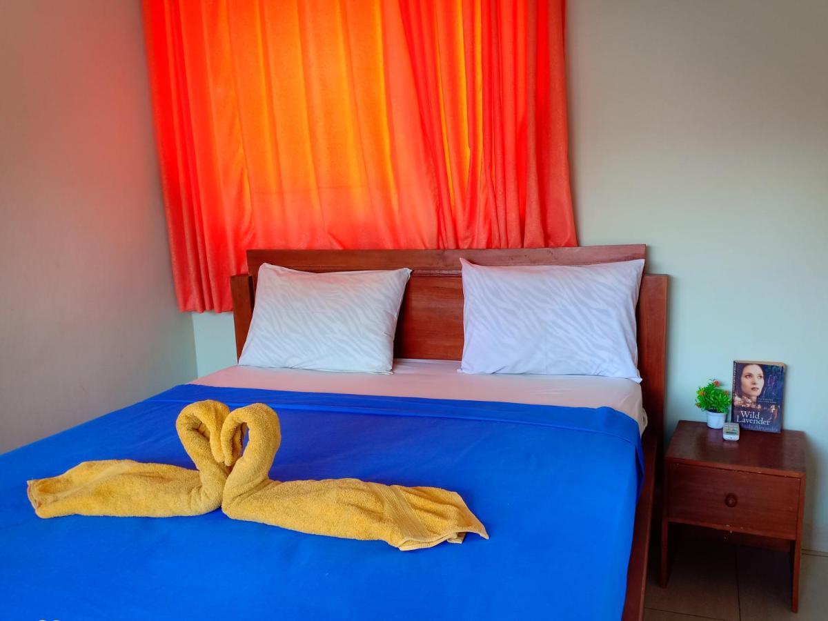 Tira Amed Homestay Экстерьер фото